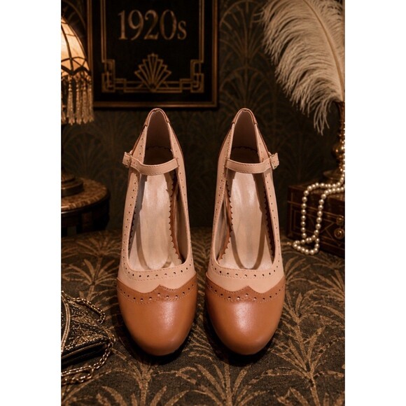 Mary Jane Shoes - Mary Jane Two Tone Classic Retro 1920’s  Women’s Size 10N Oxford Pattern Heels